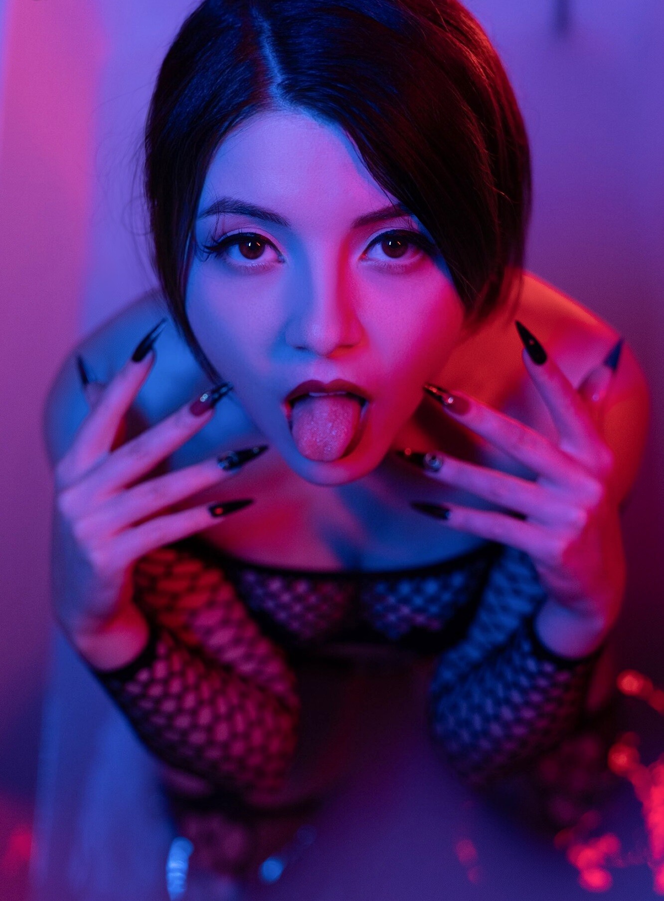 1332x1806